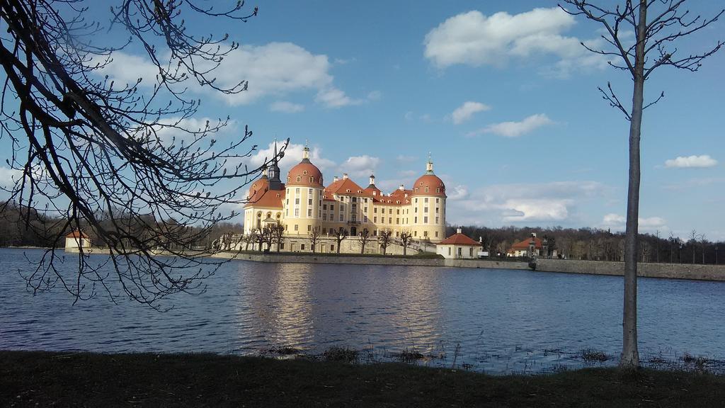 Zu Den Blauen Schwertern Meissen Hotel Exterior foto
